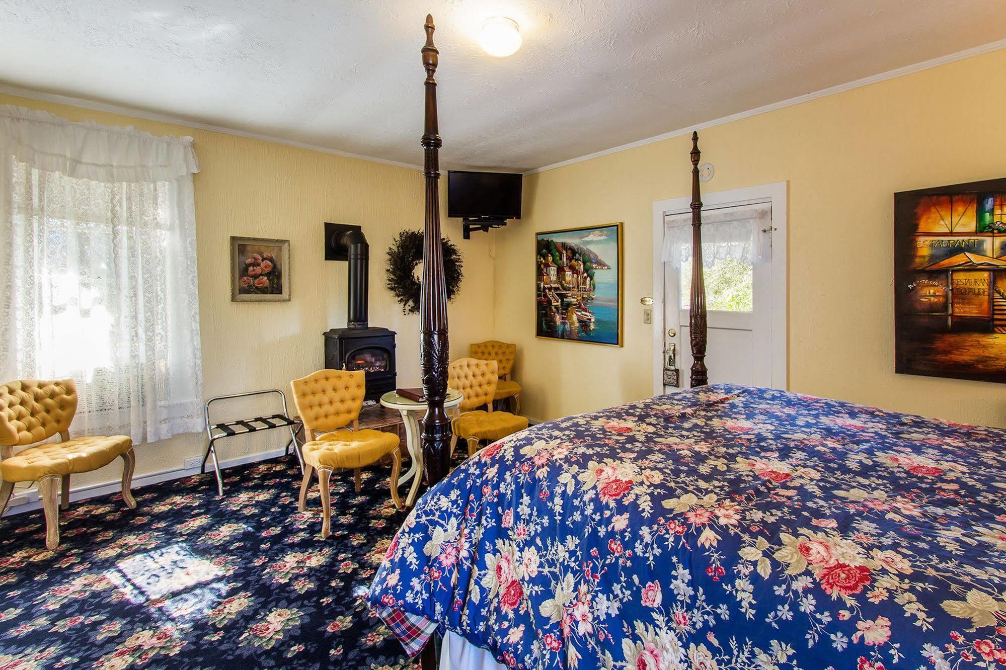 Shady Oaks Country Inn St. Helena Exterior foto